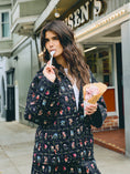 Load image into Gallery viewer, Flora Quilted Jacket
