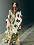 Load image into Gallery viewer, Round Top Rose Scarf
